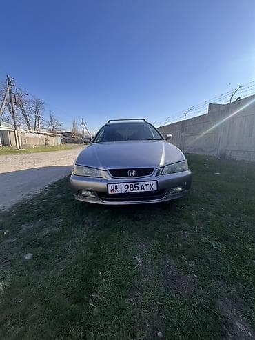 Honda Accord: 2001 г., 2.3 л, Автомат, Бензин, Универсал at lalafo.kg Honda Accord: 2001 г., 2.3 л, Автомат, Бензин, Универсал