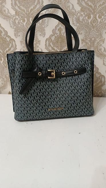 Сумка Michael Kors Jet Set Tote Оригинал - Материал: фирменное at lalafo.kg Сумка Michael Kors Jet Set Tote Оригинал - Материал: фирменное