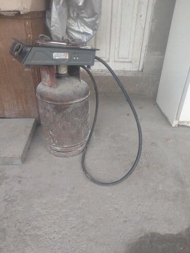 Бытовой газовый баллон, Наполнение: Пропан, Объем баллона: 25 л, Б/у, В розницу at lalafo.kg Бытовой газовый баллон, Наполнение: Пропан, Объем баллона: 25 л, Б/у, В розницу