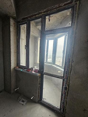 Отопление и нагреватели: Пластиковый оконно-дверной блок для выхода на лоджию/балкон at lalafo.kg — 1 Отопление и нагреватели: Пластиковый оконно-дверной блок для выхода на лоджию/балкон — 1