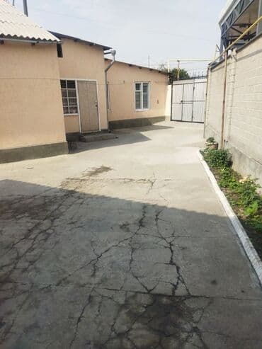 Дом, 150 м², 4 комнаты, Собственник, Косметический ремонт at lalafo.kg Дом, 150 м², 4 комнаты, Собственник, Косметический ремонт