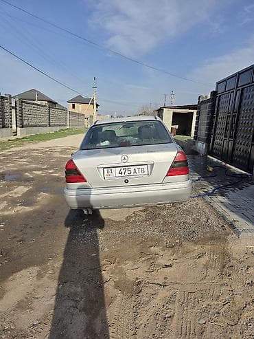 Mercedes-Benz C-Class: 1996 г., 2.2 л, Автомат, Газ at lalafo.kg Mercedes-Benz C-Class: 1996 г., 2.2 л, Автомат, Газ