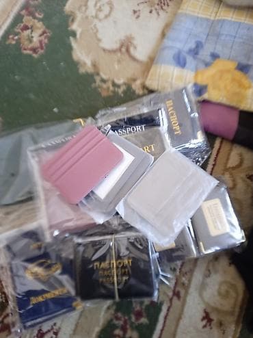 Обложки и кардхолдеры для документов - Обложки для паспорта (надпись at lalafo.kg Обложки и кардхолдеры для документов - Обложки для паспорта (надпись