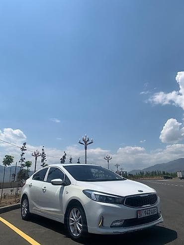 Kia K3: 2019 г., 1.6 л, Вариатор, Бензин, Седан at lalafo.kg Kia K3: 2019 г., 1.6 л, Вариатор, Бензин, Седан