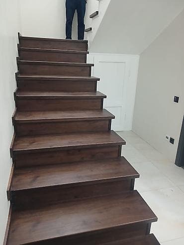 Деревянная лестница Для дома, Бесплатный замер, Форма лестницы: Много-маршевая, Стиль: Классический at lalafo.kg Деревянная лестница Для дома, Бесплатный замер, Форма лестницы: Много-маршевая, Стиль: Классический