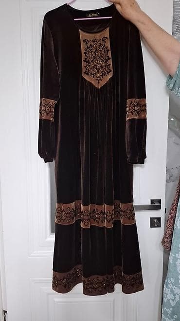 Вечернее платье, Классическое, Длинная модель, Велюр, С рукавами, 8XL at lalafo.kg Вечернее платье, Классическое, Длинная модель, Велюр, С рукавами, 8XL