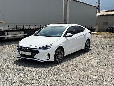 Hyundai Avante: 2018 г., 1.6 л, Автомат, Бензин, Седан at lalafo.kg Hyundai Avante: 2018 г., 1.6 л, Автомат, Бензин, Седан