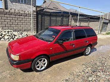 Volkswagen Passat: 1991 г., 1.8 л, Универсал at lalafo.kg Volkswagen Passat: 1991 г., 1.8 л, Универсал