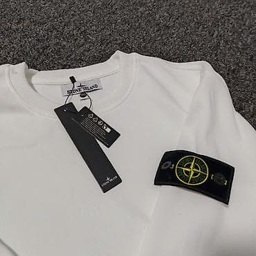 Свитшот Stone Island, белый/чёрный утепленный - Классический крой с at lalafo.kg — 1 Свитшот Stone Island, белый/чёрный утепленный - Классический крой с — 1