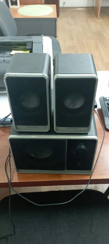 Акустическая система Microlab 2.1 - Комплект: сабвуфер + две at lalafo.kg Акустическая система Microlab 2.1 - Комплект: сабвуфер + две