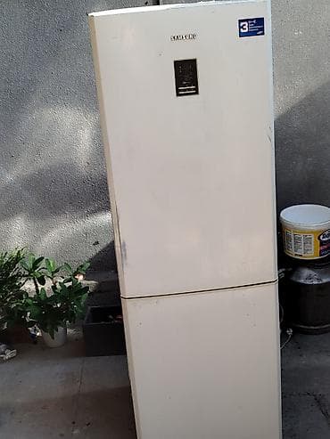 Холодильник Samsung, Б/у, Двухкамерный, No frost, 60 * 1800 * 60 at lalafo.kg Холодильник Samsung, Б/у, Двухкамерный, No frost, 60 * 1800 * 60