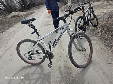 Горный велосипед, Giant, Рама M (156 - 178 см), Алюминий, Б/у at lalafo.kg Горный велосипед, Giant, Рама M (156 - 178 см), Алюминий, Б/у