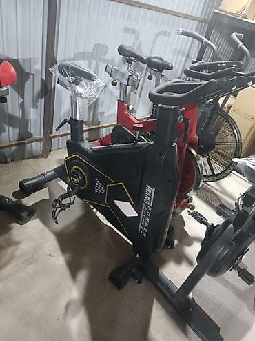 Велотренажер Transformer Fitness в черном цвете с желтыми акцентами at lalafo.kg Велотренажер Transformer Fitness в черном цвете с желтыми акцентами