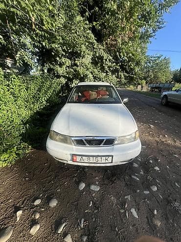 Daewoo Nexia: 1998 г., Механика, Бензин, Седан at lalafo.kg Daewoo Nexia: 1998 г., Механика, Бензин, Седан