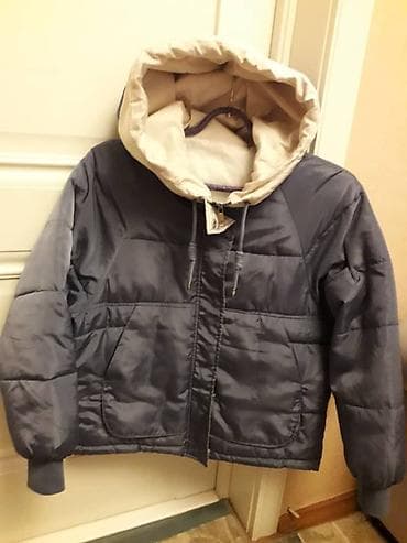 Утеплённая куртка с капюшоном - Цвет: тёмно‑серый/графит, подкладка и at lalafo.kg Утеплённая куртка с капюшоном - Цвет: тёмно‑серый/графит, подкладка и