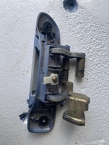 Жабо: Стекло двери и комплект фурнитуры Honda фит Описание: - Оригинальное at lalafo.kg — 9 Жабо: Стекло двери и комплект фурнитуры Honda фит Описание: - Оригинальное — 9