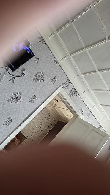 LED-телевизор настенный - Диагональ ориентировочно 32–40" - Плоская at lalafo.kg LED-телевизор настенный - Диагональ ориентировочно 32–40" - Плоская