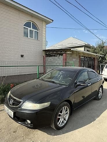 Honda Accord: 2004 г., 2 л, Механика, Бензин, Седан at lalafo.kg Honda Accord: 2004 г., 2 л, Механика, Бензин, Седан