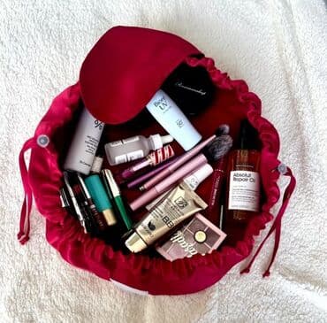 Косметичка, Женские, Новый at lalafo.kg Косметичка, Женские, Новый