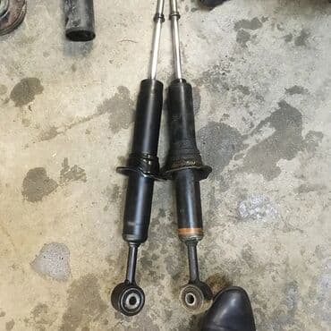 Передний амортизатор, Комплект амортизаторов, Задняя пружина амортизатора Lexus 2007 г., Б/у, Оригинал, Япония at lalafo.kg Передний амортизатор, Комплект амортизаторов, Задняя пружина амортизатора Lexus 2007 г., Б/у, Оригинал, Япония