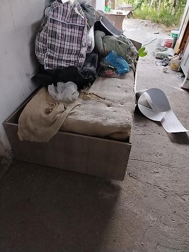 Кровать обмен на 2 л растительного масла район аламединского рынка at lalafo.kg Кровать обмен на 2 л растительного масла район аламединского рынка