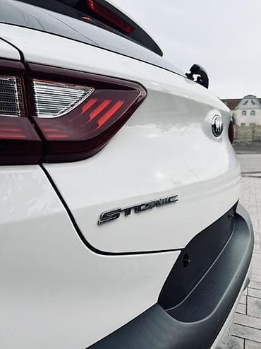 Линолеум: Kia Stonic: 2019 г., 1.4 л, Автомат, Бензин, Кроссовер lalafo.kg да — 4 Линолеум: Kia Stonic: 2019 г., 1.4 л, Автомат, Бензин, Кроссовер — 4