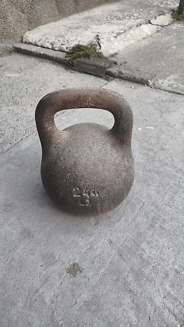 Гиря 24 кг (чугун) - Классическая цельнолитая чугунная гиря с широкой at lalafo.kg Гиря 24 кг (чугун) - Классическая цельнолитая чугунная гиря с широкой