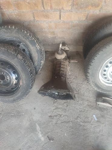 Бензиновый мотор ВАЗ (LADA) 2003 г., 1.6 л, Б/у, Оригинал, Россия at lalafo.kg Бензиновый мотор ВАЗ (LADA) 2003 г., 1.6 л, Б/у, Оригинал, Россия