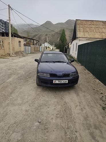Mitsubishi Carisma: 2004 г., 1.6 л, Механика, Седан at lalafo.kg Mitsubishi Carisma: 2004 г., 1.6 л, Механика, Седан