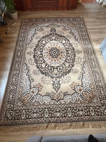 Ковер Б/у, 400 * 200, Германия at lalafo.kg Ковер Б/у, 400 * 200, Германия