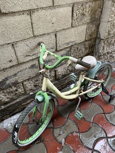 Детский велосипед, 4-колесный, 4 - 6 лет at lalafo.kg Детский велосипед, 4-колесный, 4 - 6 лет