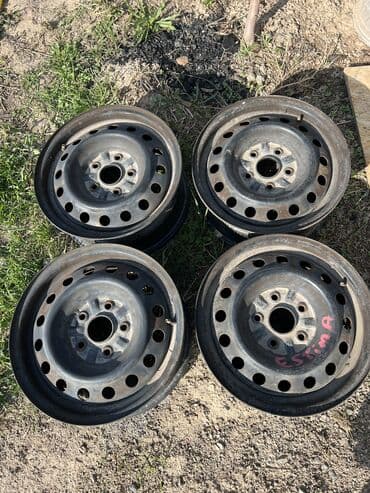 Железные Диски R 15 Toyota, Комплект, отверстий - 5, Б/у at lalafo.kg Железные Диски R 15 Toyota, Комплект, отверстий - 5, Б/у