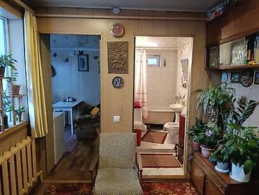 Продаю дом в Центральной части Бишкека, ул. Суворова. В доме 3 lalafo.kg да — 8 Продаю дом в Центральной части Бишкека, ул. Суворова. В доме 3 — 8