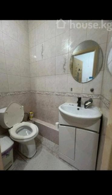 1 комната, 55 м², 105 серия, 1 этаж, Евроремонт at lalafo.kg 1 комната, 55 м², 105 серия, 1 этаж, Евроремонт