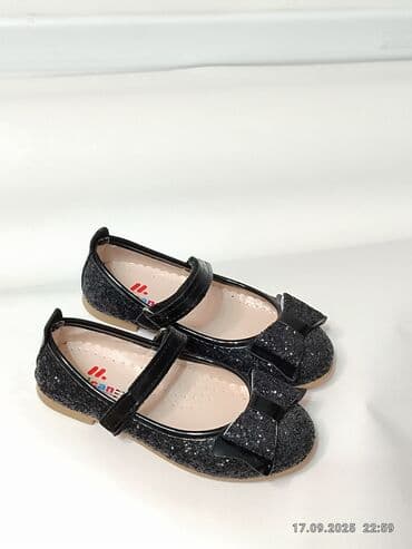 Туфельки для девочки, размер 24, надевали два раза, продам за 500 сом at lalafo.kg Туфельки для девочки, размер 24, надевали два раза, продам за 500 сом