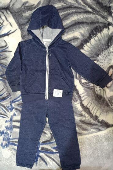 Комплект, цвет - Синий, Б/у at lalafo.kg Комплект, цвет - Синий, Б/у