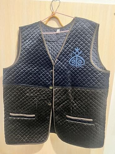 Утепленный, Тканевый, Осень-весна, Стеганый at lalafo.kg Утепленный, Тканевый, Осень-весна, Стеганый