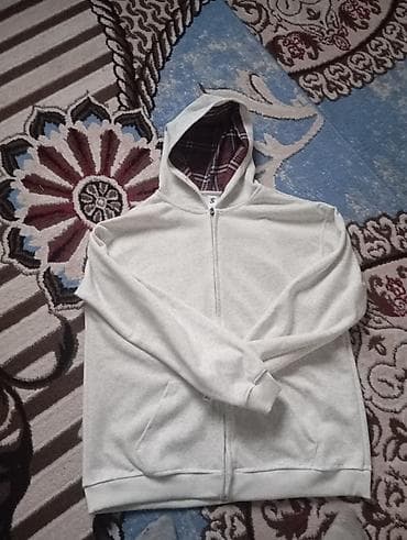 Толстовка на молнии с капюшоном. - Цвет: светло-серый меланж. - at lalafo.kg Толстовка на молнии с капюшоном. - Цвет: светло-серый меланж. -