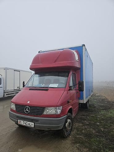 Легкий грузовик, Mercedes-Benz, Стандарт, 3 т, Б/у at lalafo.kg Легкий грузовик, Mercedes-Benz, Стандарт, 3 т, Б/у