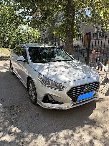 Hyundai Sonata: 2017 г., 2 л, Автомат, Газ, Седан at lalafo.kg Hyundai Sonata: 2017 г., 2 л, Автомат, Газ, Седан