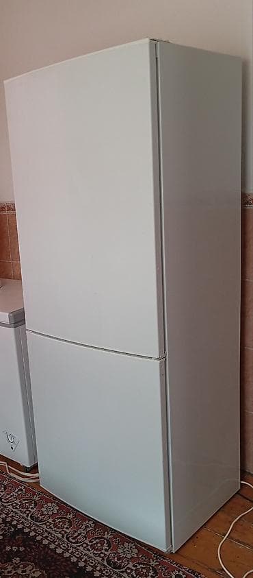 Холодильник Atlant, Б/у, Двухкамерный, De frost (капельный), 70 * 190 * 70 at lalafo.kg Холодильник Atlant, Б/у, Двухкамерный, De frost (капельный), 70 * 190 * 70