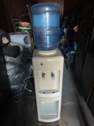 Кулер для воды, Б/у, Самовывоз, Платная доставка at lalafo.kg Кулер для воды, Б/у, Самовывоз, Платная доставка