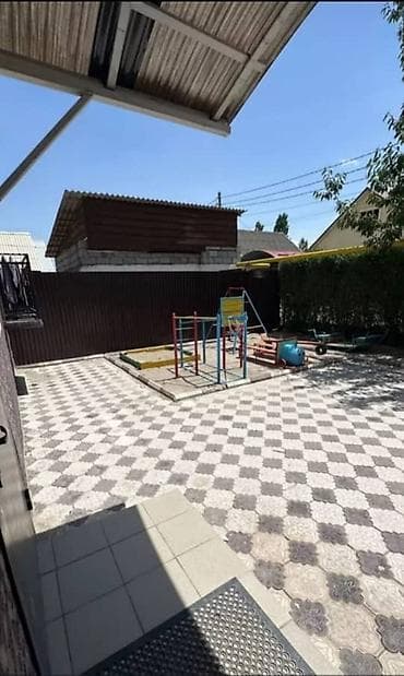 TagAZ: 2 комнаты, 48 м², Индивидуалка, 3 этаж, Евроремонт at lalafo.kg — 2 TagAZ: 2 комнаты, 48 м², Индивидуалка, 3 этаж, Евроремонт — 2