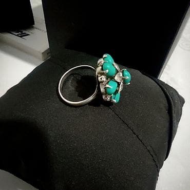 Шакек, Коктейл шакеги, Үлгүсү 925, Аялдарга, Бирюза, Фианит, Колдонулган lalafo.kg да — 1 Шакек, Коктейл шакеги, Үлгүсү 925, Аялдарга, Бирюза, Фианит, Колдонулган — 1