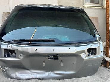 Крышка багажника Subaru, 2005 г., Б/у at lalafo.kg Крышка багажника Subaru, 2005 г., Б/у