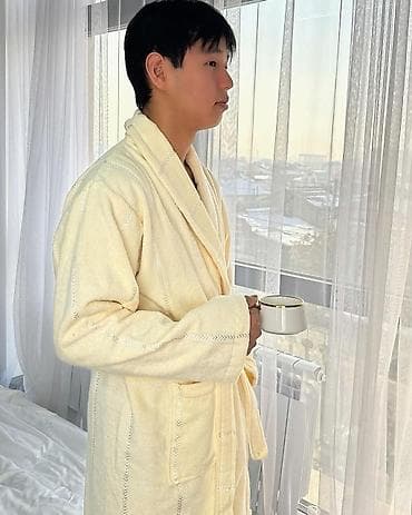 Многие привыкли к тому, что дома носят только махровые халаты. И для lalafo.kg да — 6 Многие привыкли к тому, что дома носят только махровые халаты. И для — 6