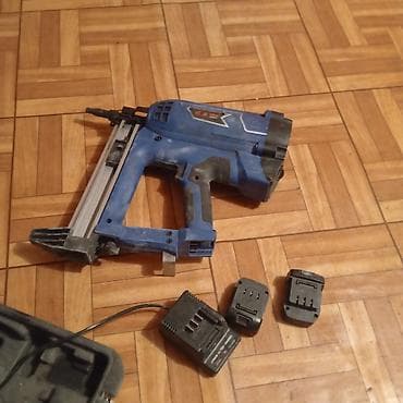 Газовый гвоздезабивной пистолет (нейлер) в комплекте - Тип at lalafo.kg Газовый гвоздезабивной пистолет (нейлер) в комплекте - Тип