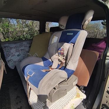 Автокресло, цвет - Бежевый, Б/у at lalafo.kg Автокресло, цвет - Бежевый, Б/у