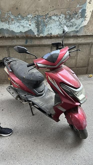 Тип скутера M8, 125 куб. см, Бензин, Б/у at lalafo.kg Тип скутера M8, 125 куб. см, Бензин, Б/у