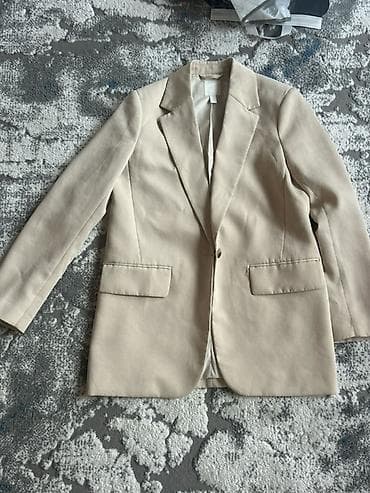 Блейзер H&M, женский Носили один раз - Цвет: светло-бежевый at lalafo.kg Блейзер H&M, женский Носили один раз - Цвет: светло-бежевый